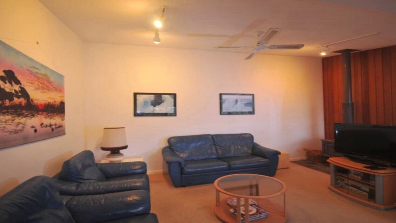 Photo of Livingroom in Macmasters Beach