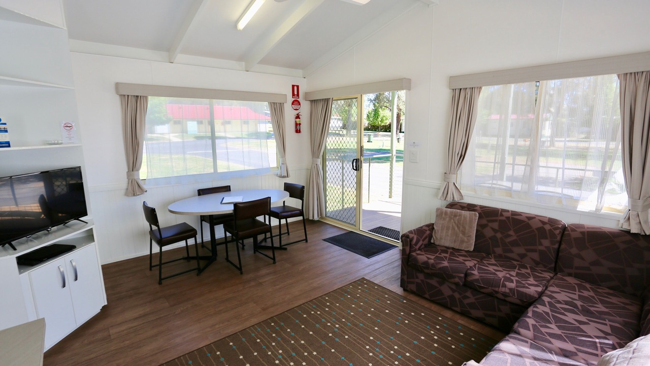 Photo of Livingroom in Oberon