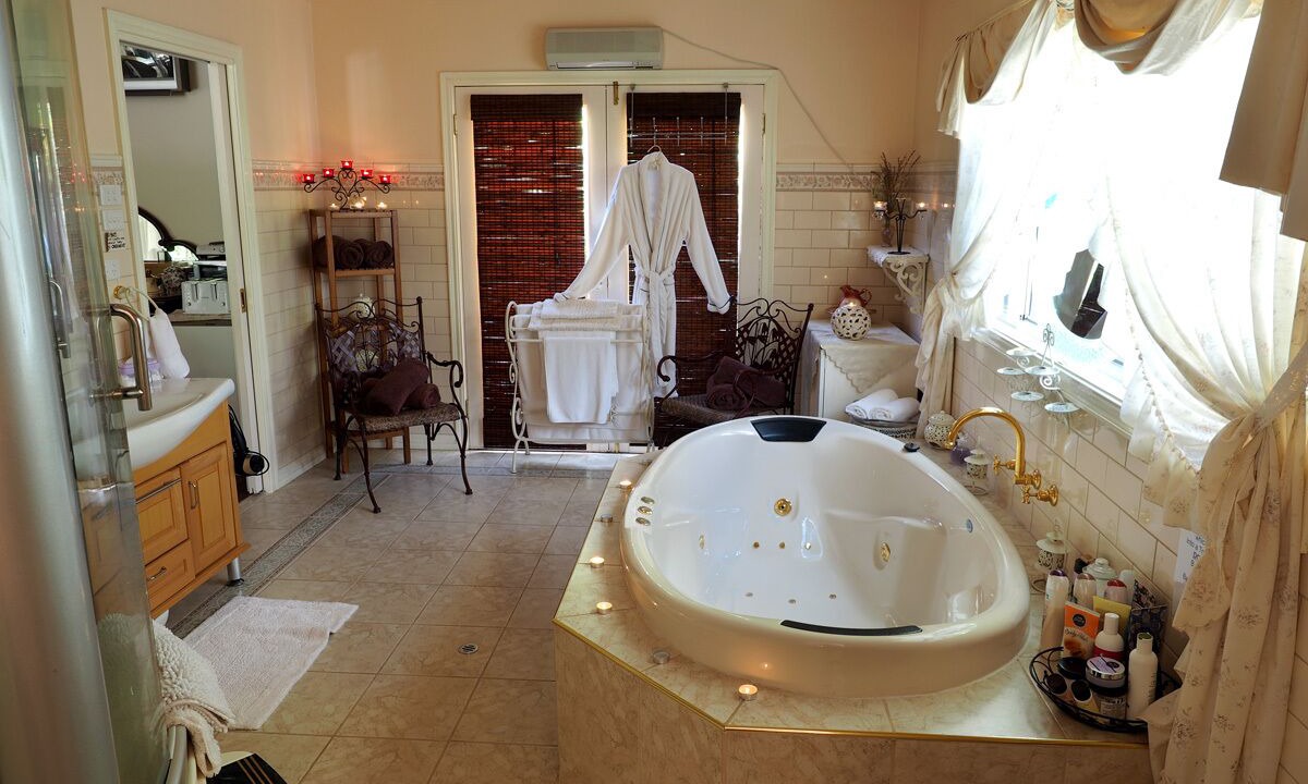 Photo of Bathroom in Musk