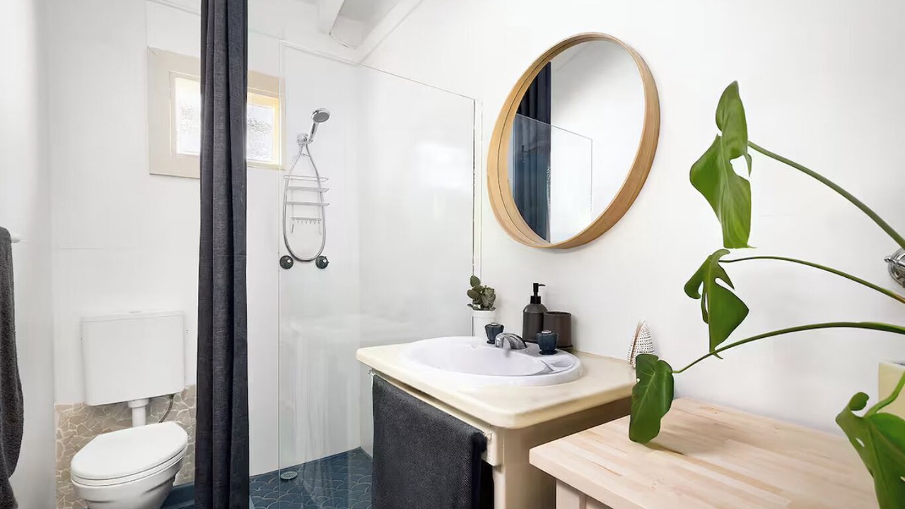 Photo of Bathroom in Scotland Island
