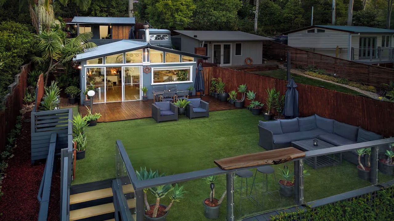 Photo of Patio Balcony in Scotland Island