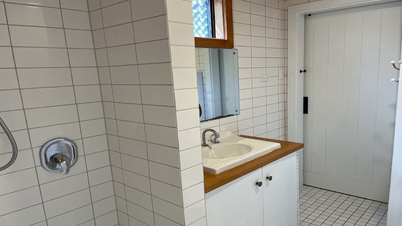 Photo of Bathroom in Lake Wangary