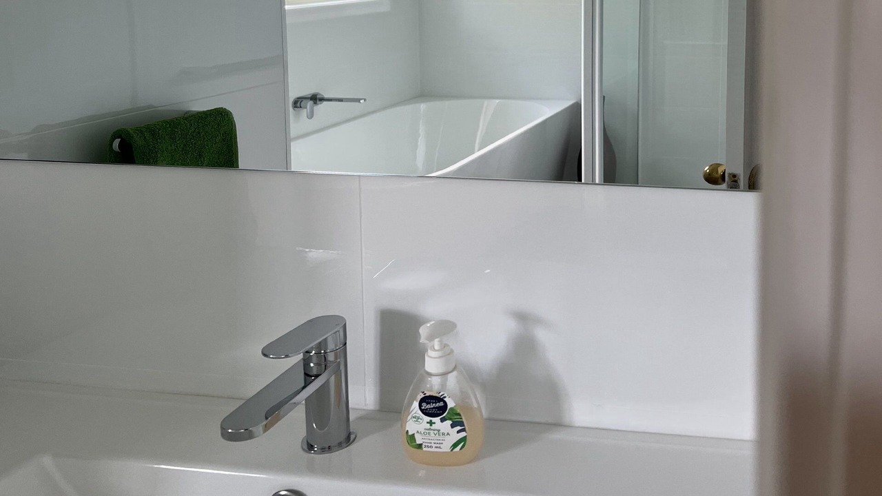 Photo of Bathroom in Lake Wangary