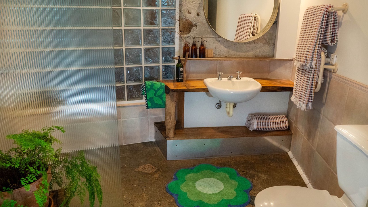 Photo of Bathroom in Tawonga South
