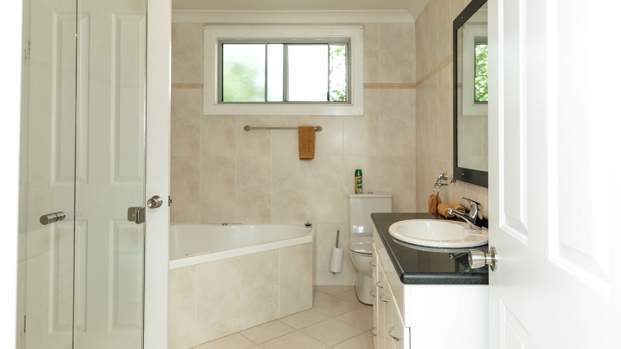Photo of Bathroom in Central Mudgee