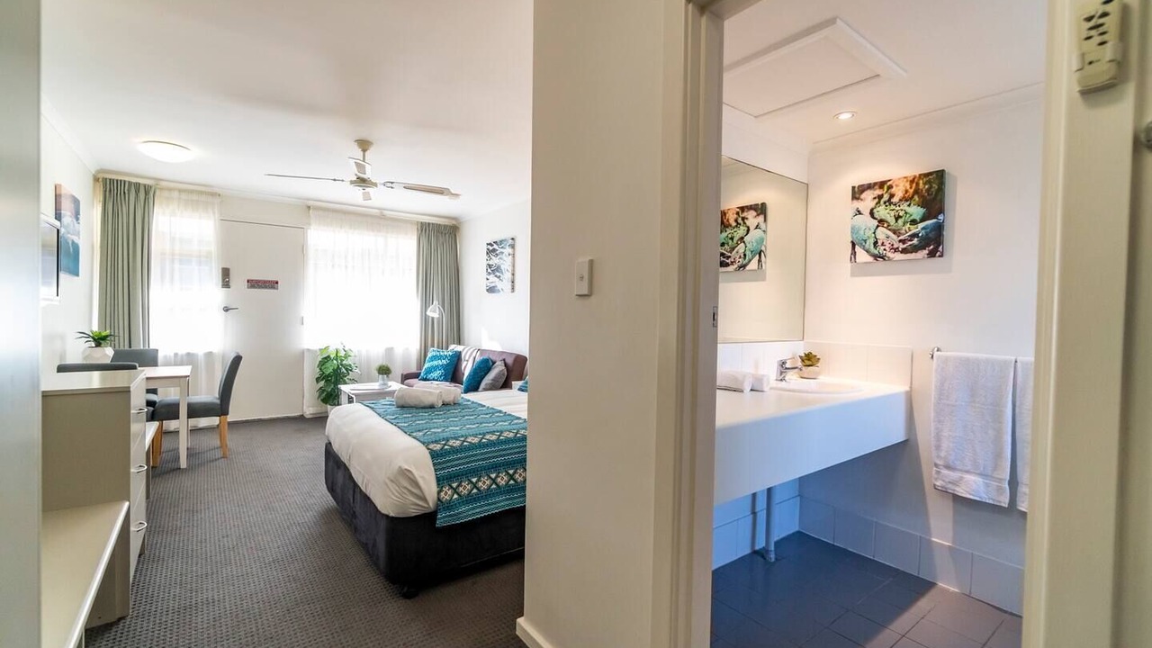 Photo of Bedroom in Glenelg