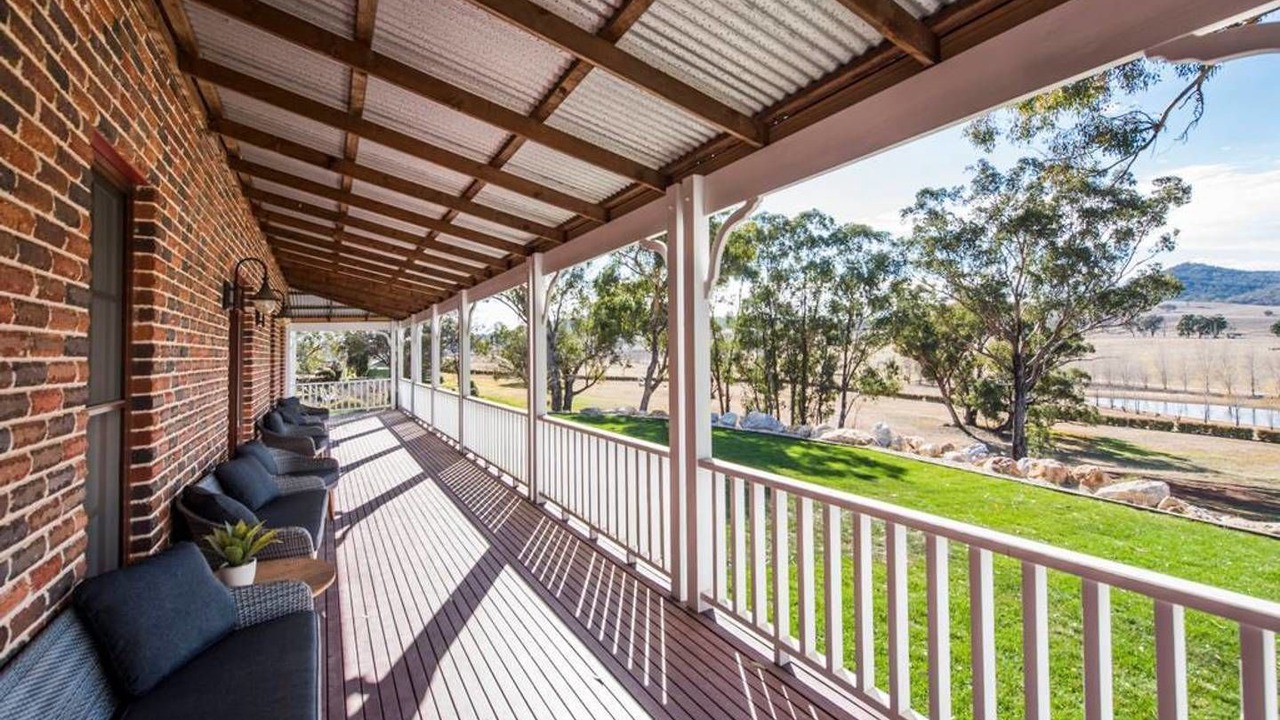 Photo of Patio Balcony in Eurunderee