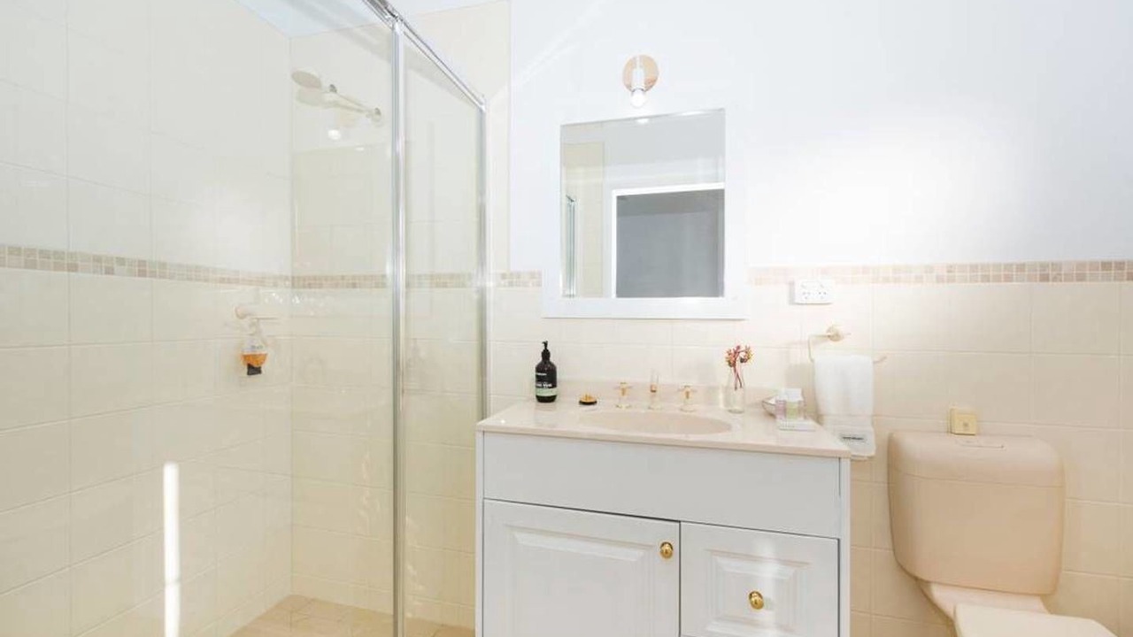 Photo of Bathroom in Eurunderee