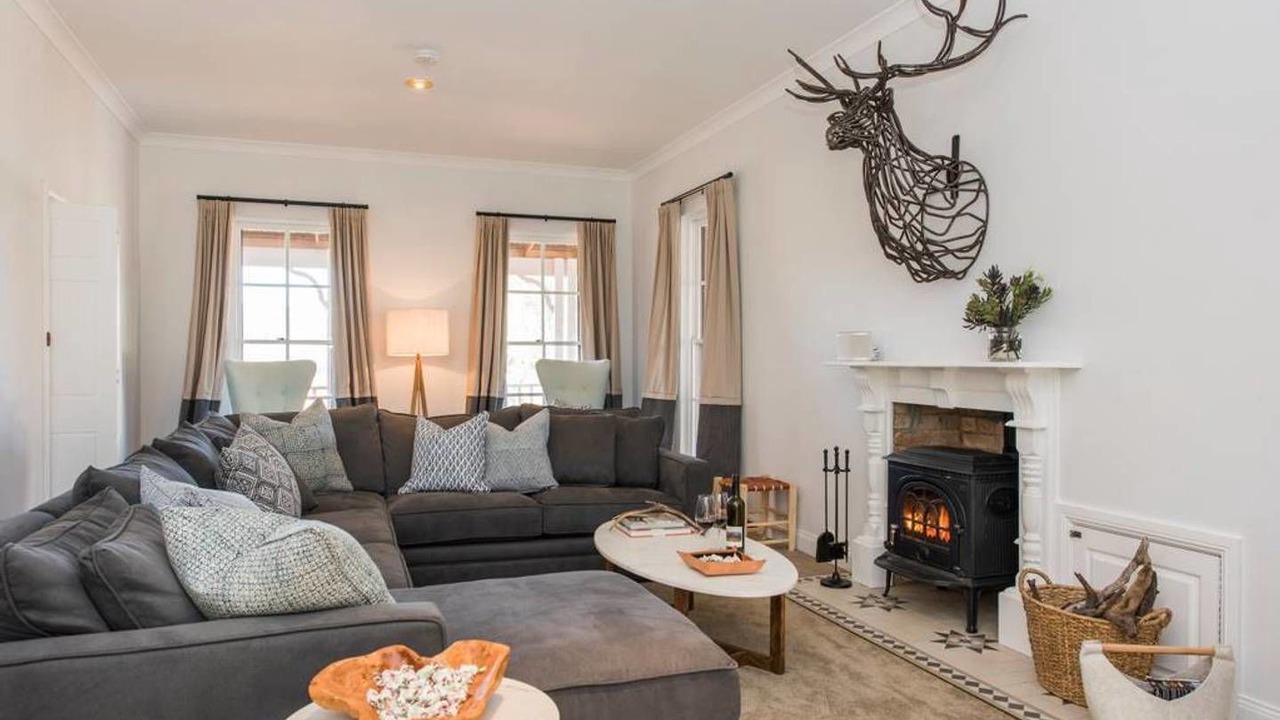 Photo of Livingroom in Eurunderee