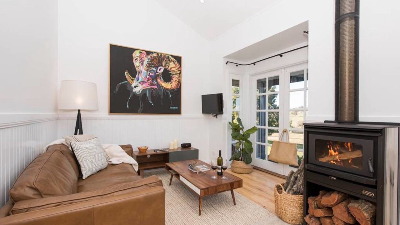Photo of Livingroom in Eurunderee