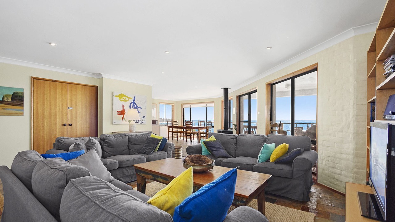 Photo of Livingroom in Manyana