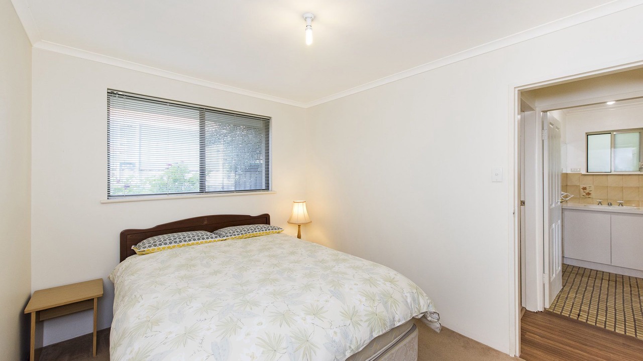 Photo of Bedroom in Ledge Point