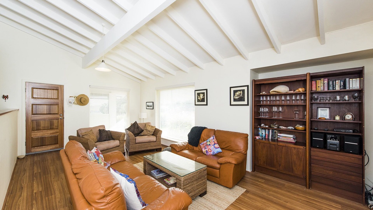 Photo of Livingroom in Ledge Point