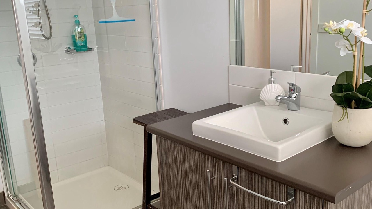 Photo of Bathroom in Cowes