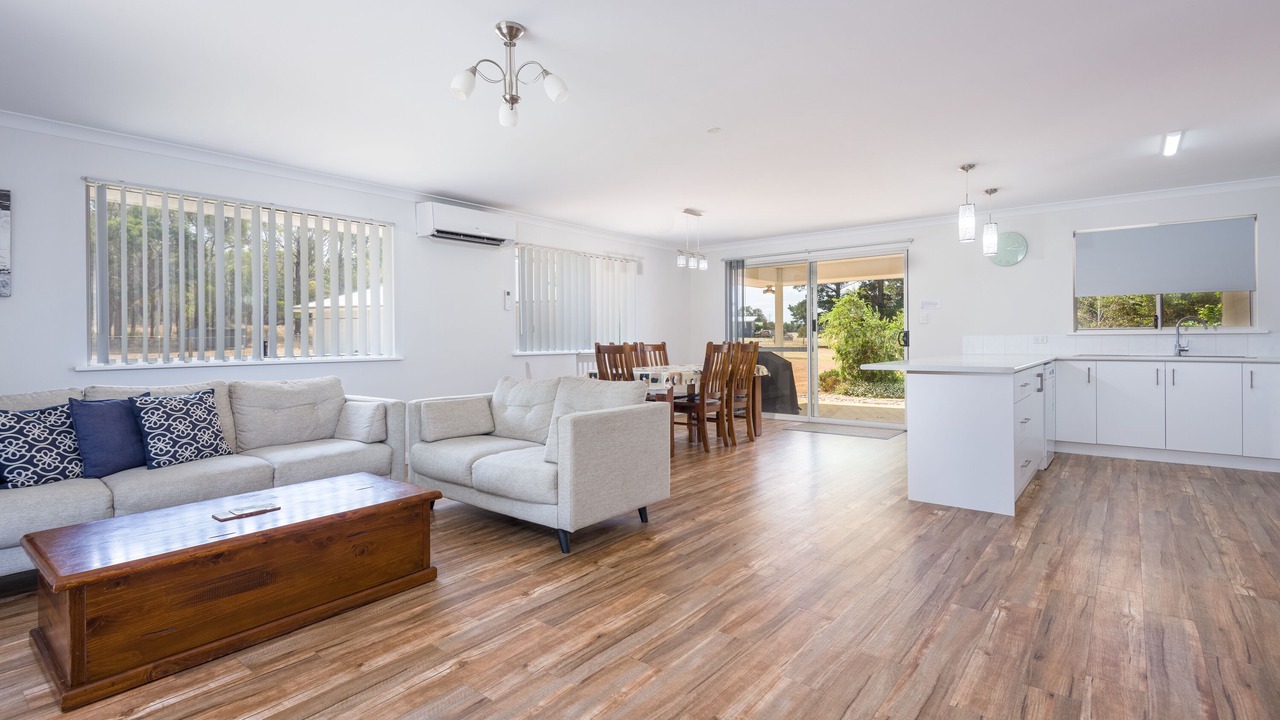 Photo of Livingroom in Kalgan