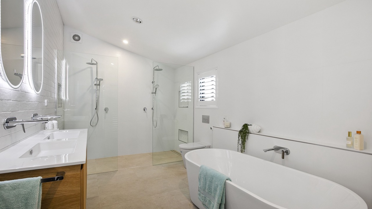 Photo of Bathroom in St Huberts Island