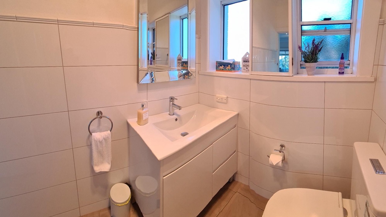 Photo of Bathroom in Katoomba