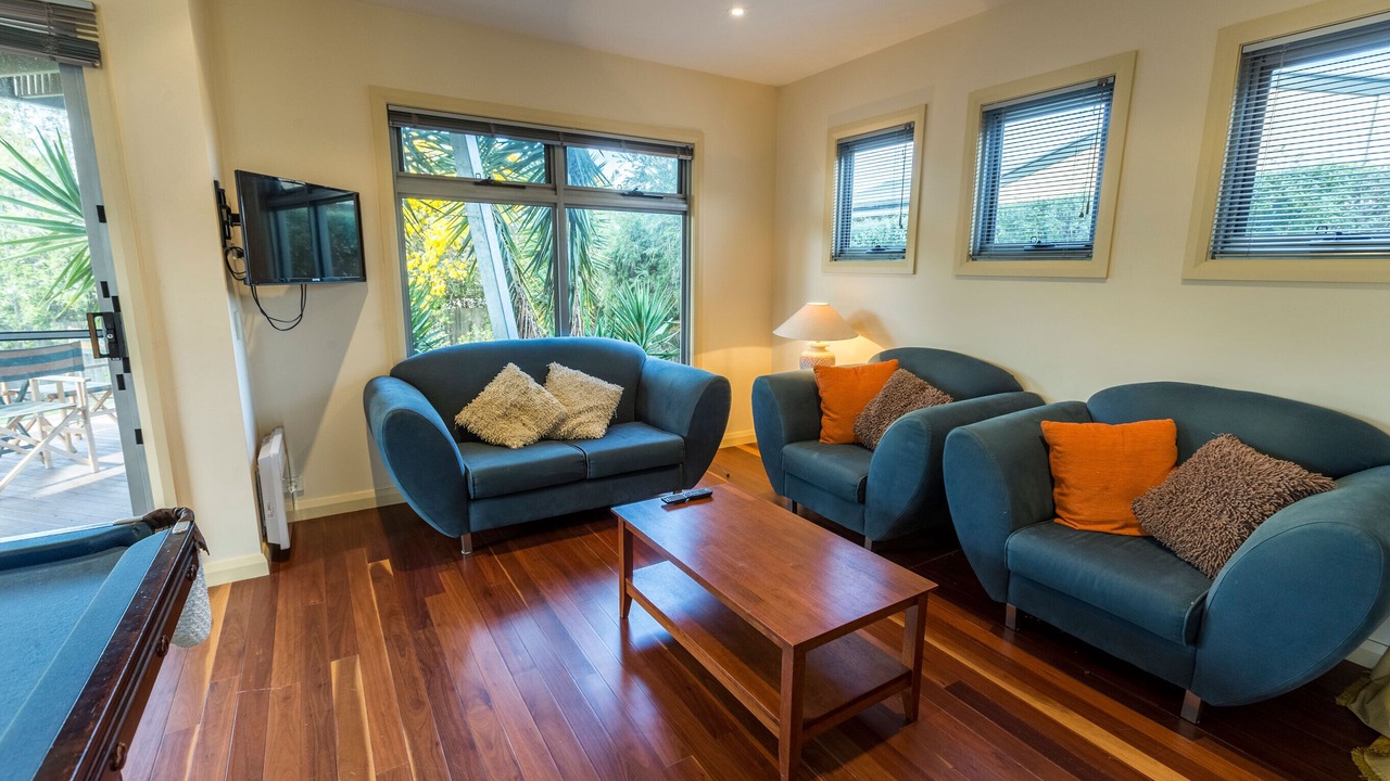 Photo of Livingroom in Paynesville