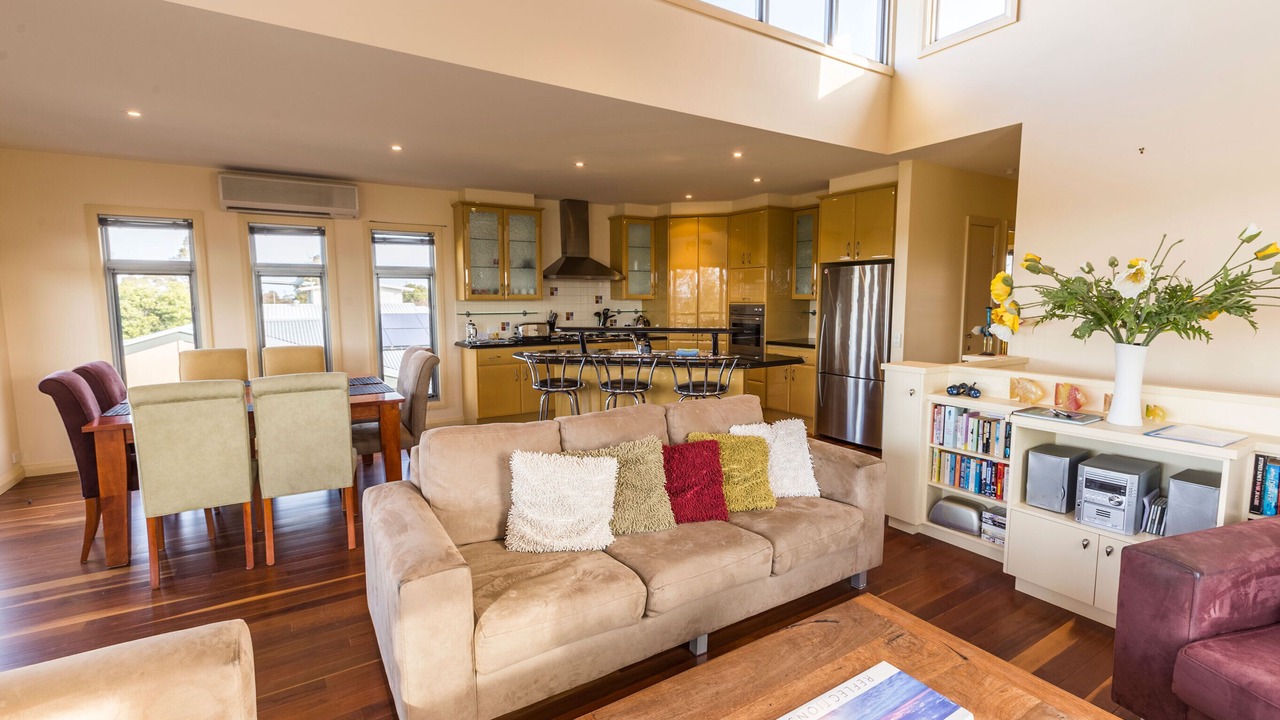 Photo of Livingroom in Paynesville