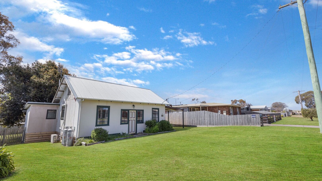 Photo of Outdoor in Paynesville
