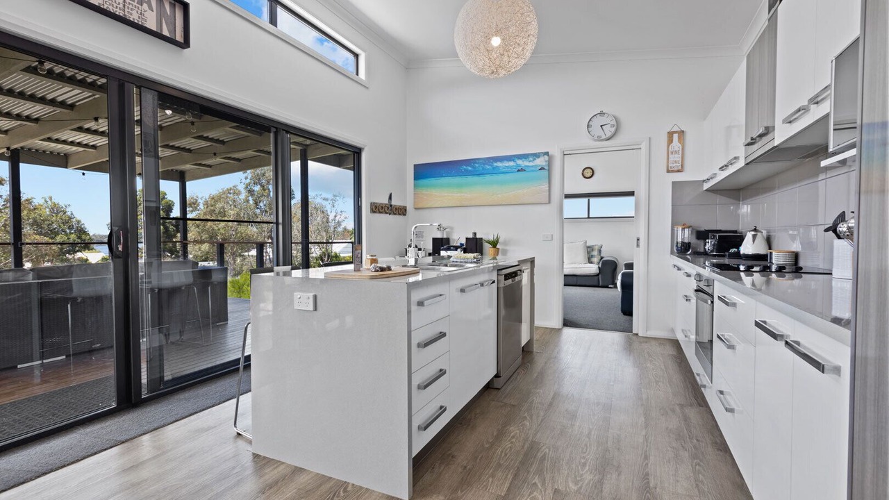 Photo of Kitchen in Newlands Arm