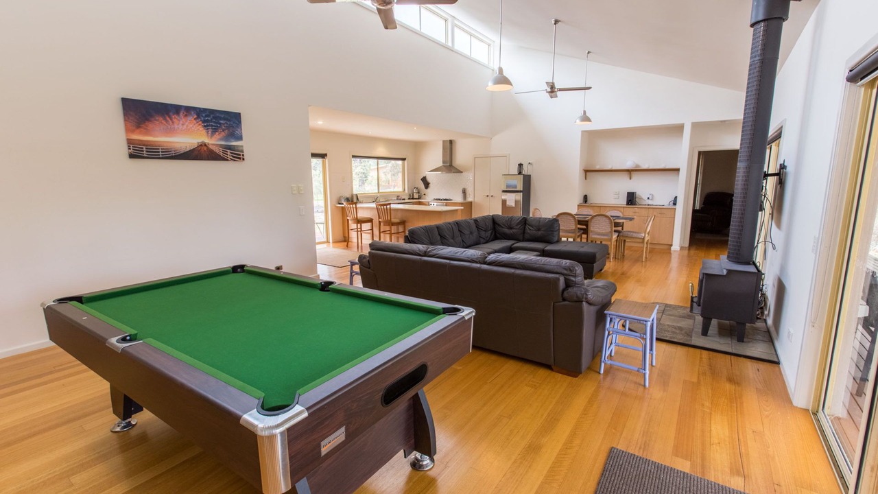 Photo of Livingroom in Forge Creek
