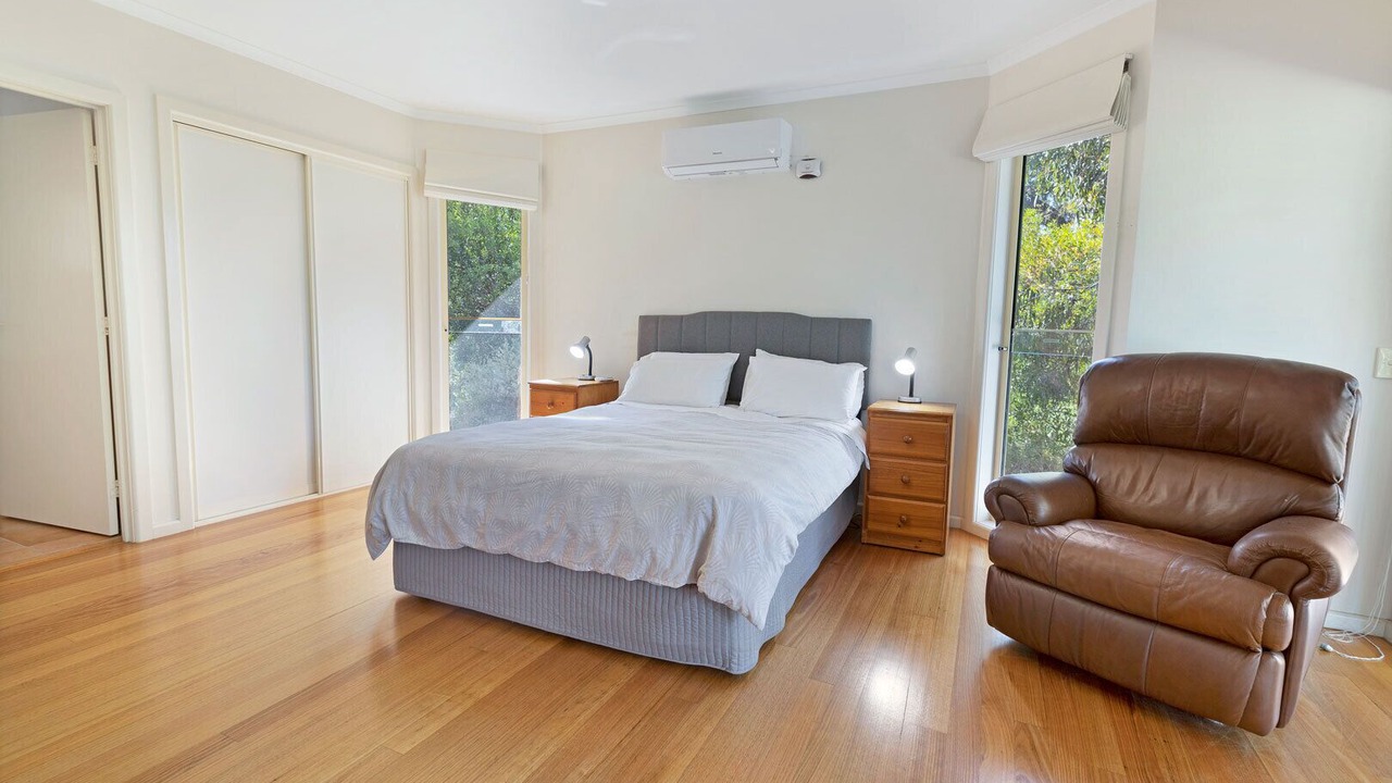 Photo of Bedroom in Forge Creek