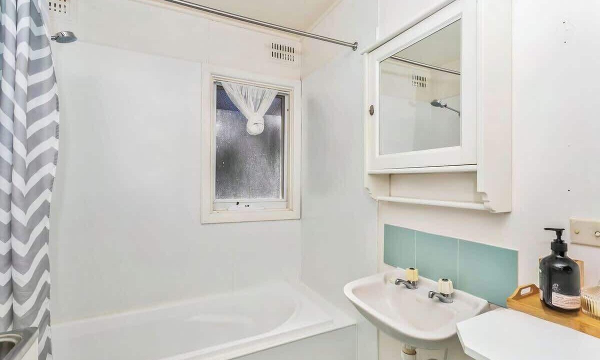 Photo of Bathroom in Mollymook Beach