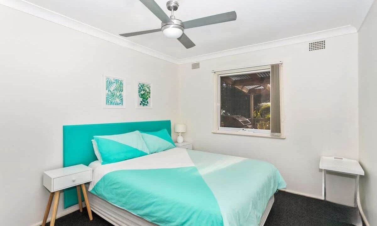 Photo of Bedroom in Mollymook Beach