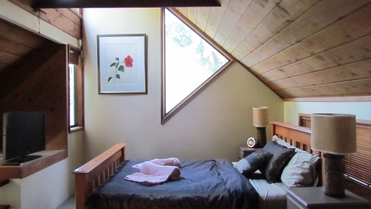 Photo of Bedroom in Emerald Beach