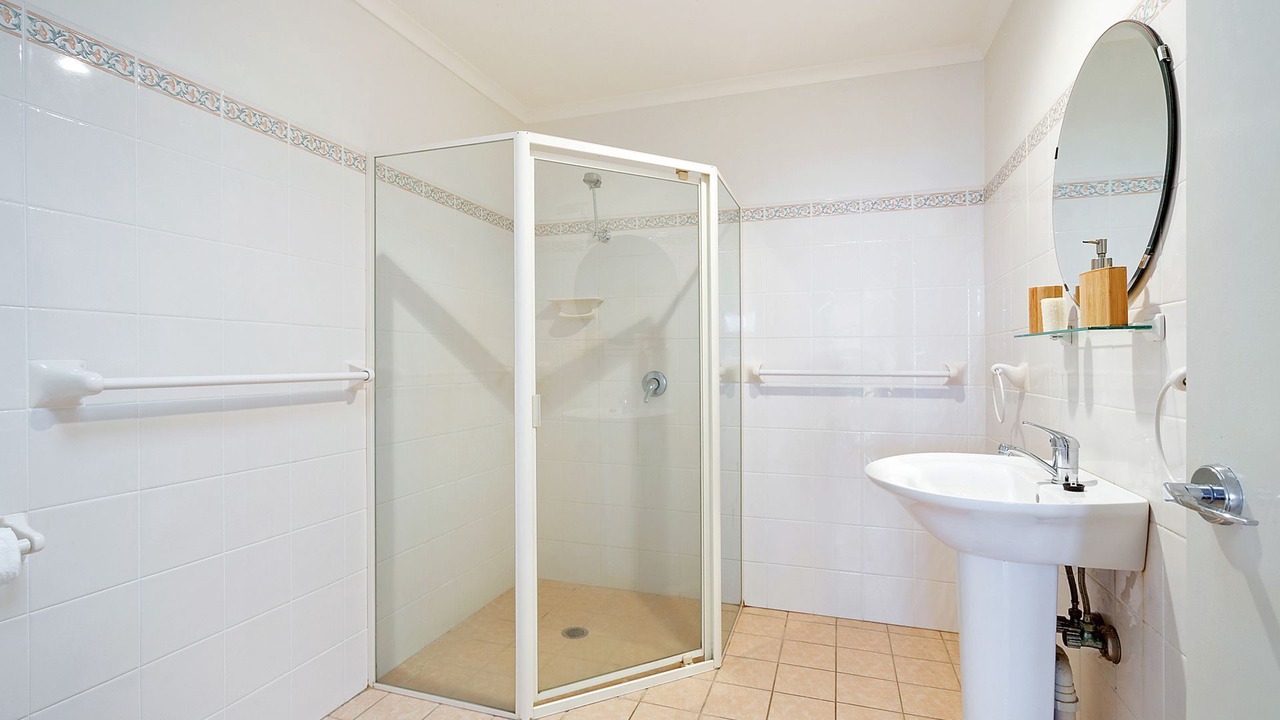 Photo of Bathroom in Dalmeny