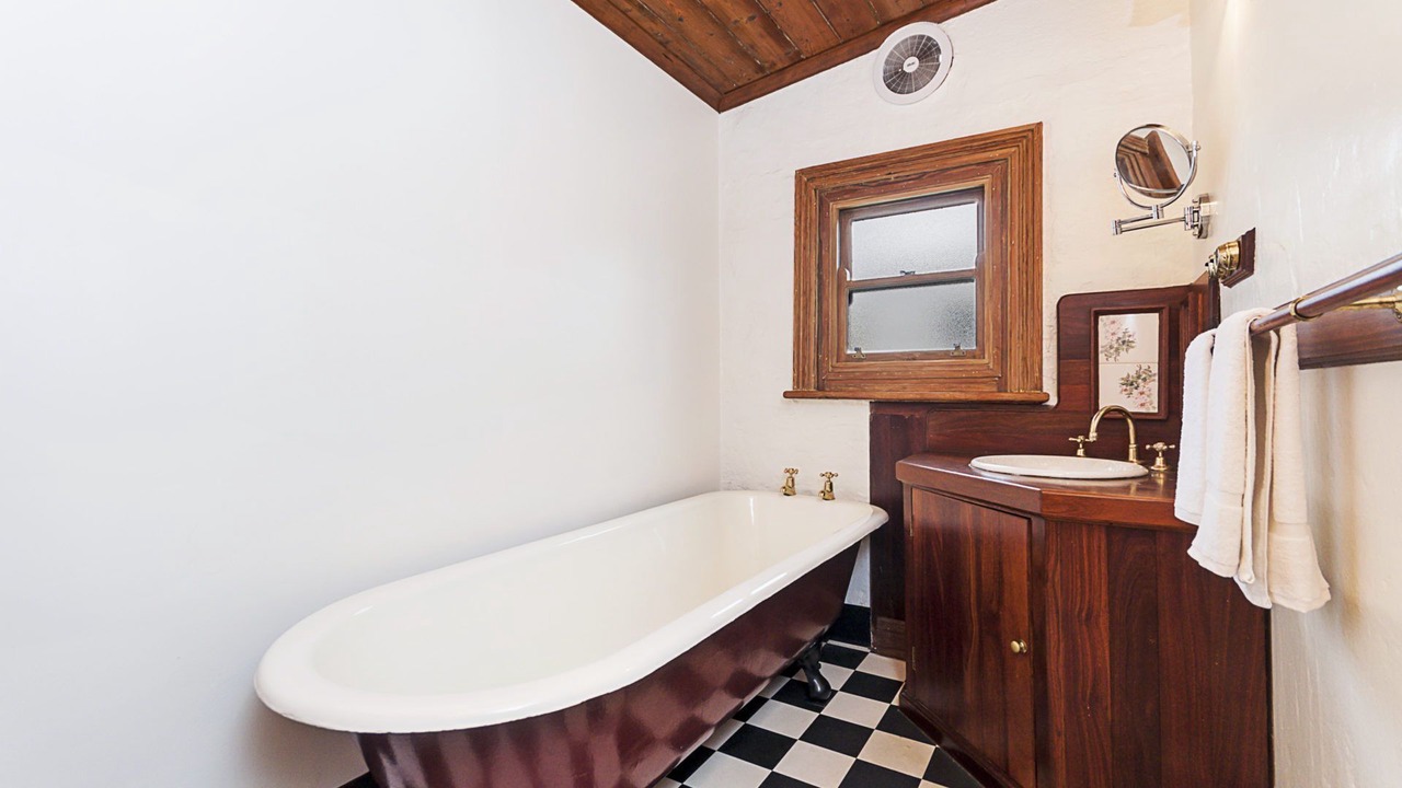Photo of Bathroom in Warrnambool