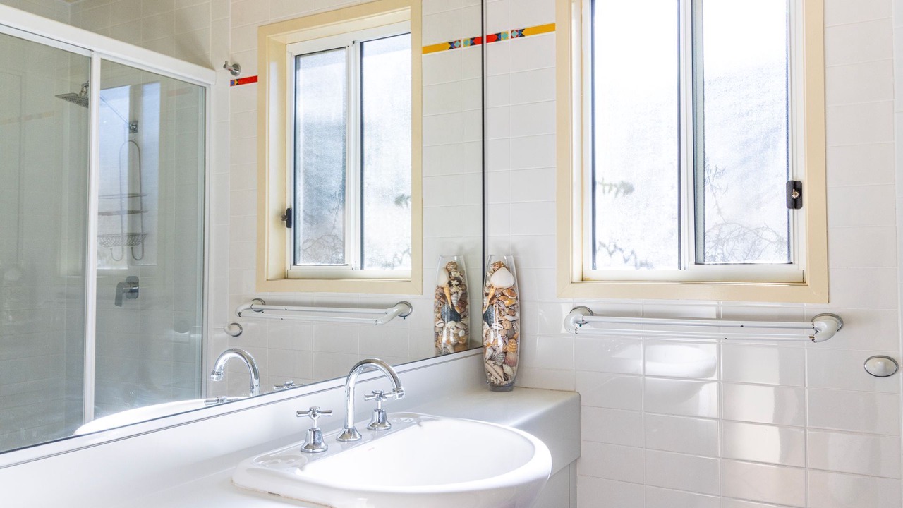 Photo of Bathroom in Berrara