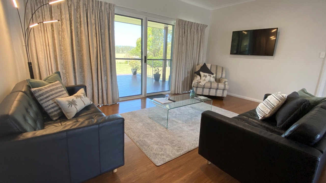 Photo of Livingroom in Redbank