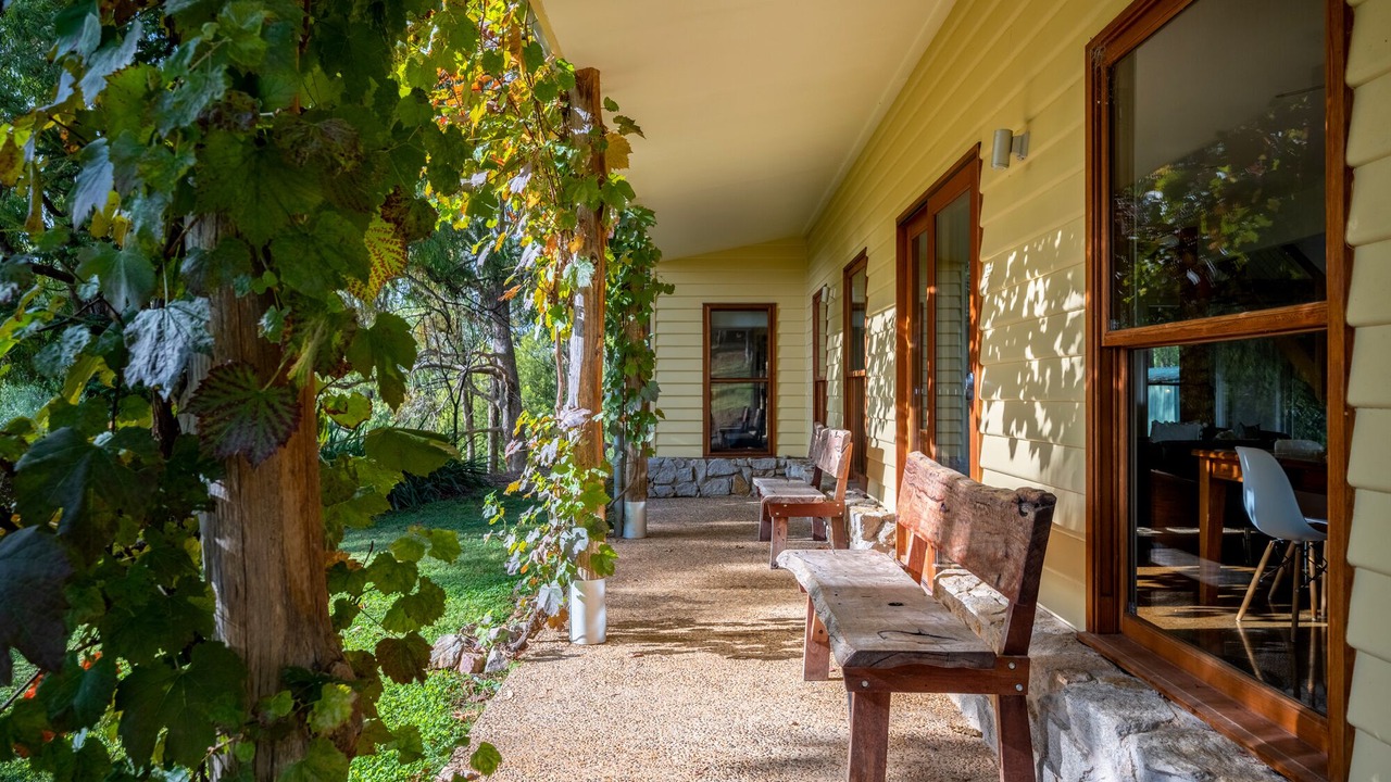 Photo of Patio Balcony in Wandiligong