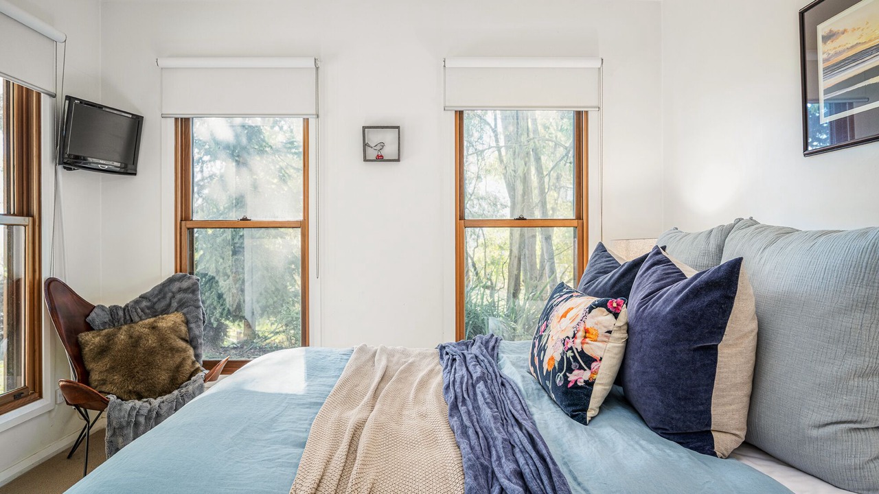 Photo of Bedroom in Wandiligong