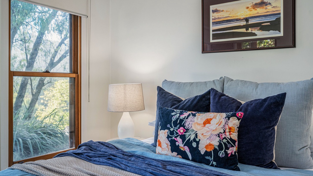 Photo of Bedroom in Wandiligong
