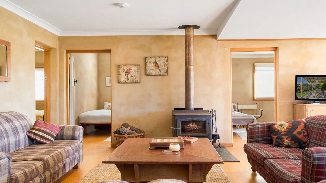 Photo of Livingroom in Canyonleigh