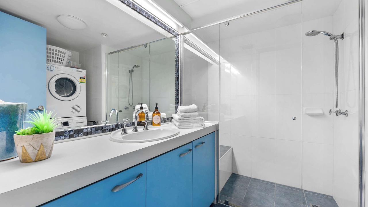 Photo of Bathroom in Currumbin
