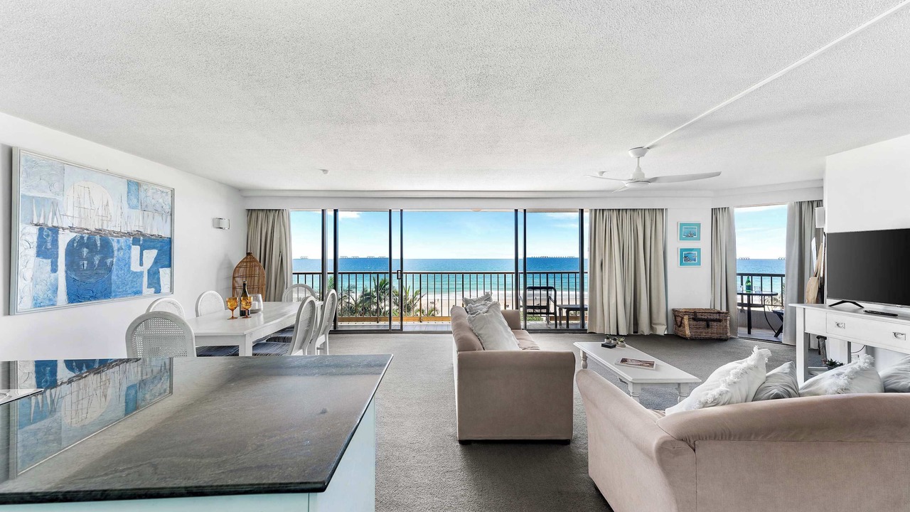 Photo of Livingroom in Currumbin