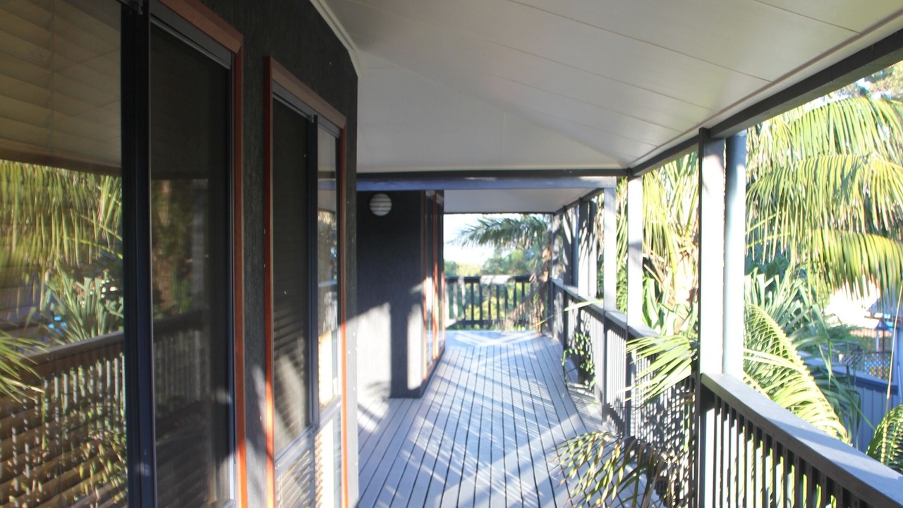 Photo of Patio Balcony in Elizabeth Beach