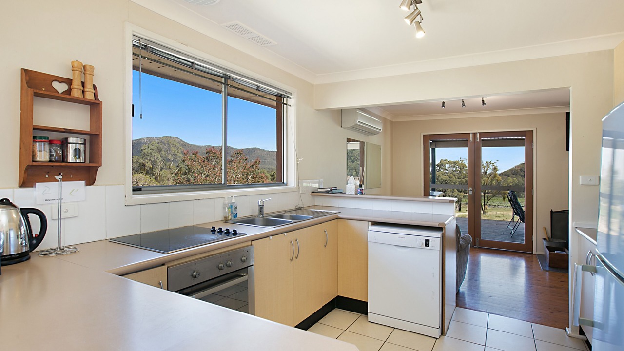 Photo of Kitchen in Broke