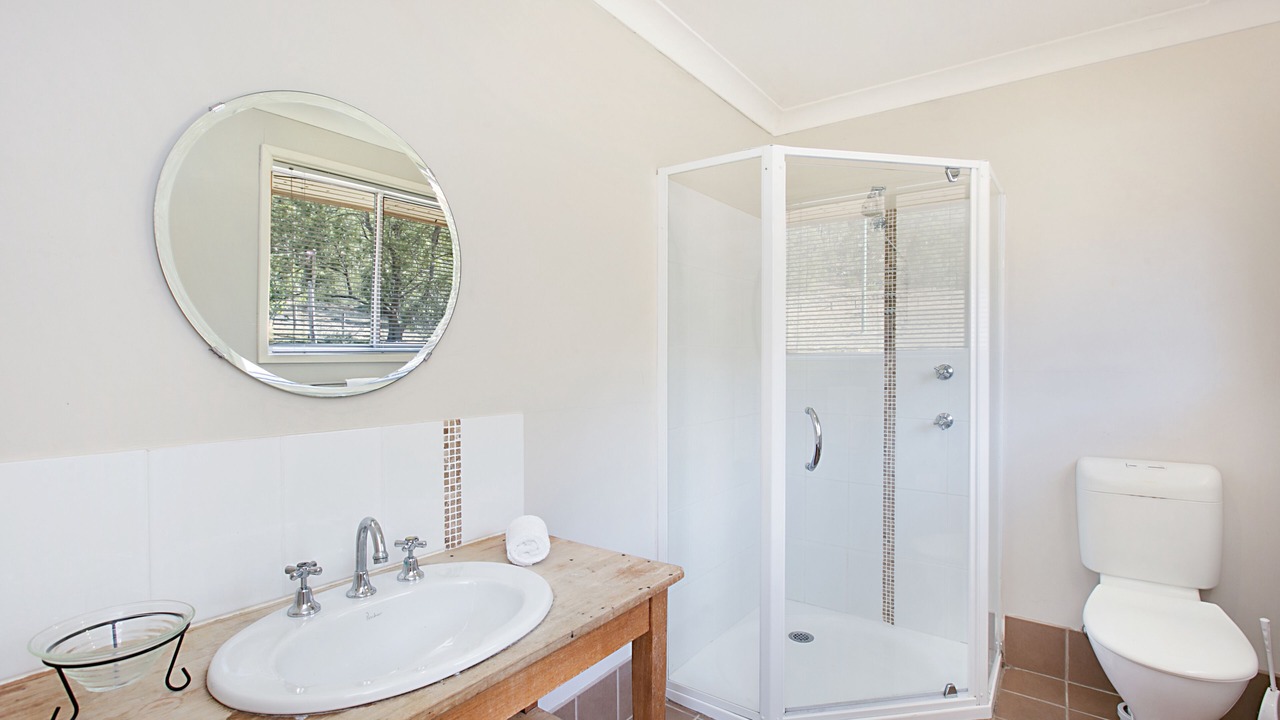 Photo of Bathroom in Broke