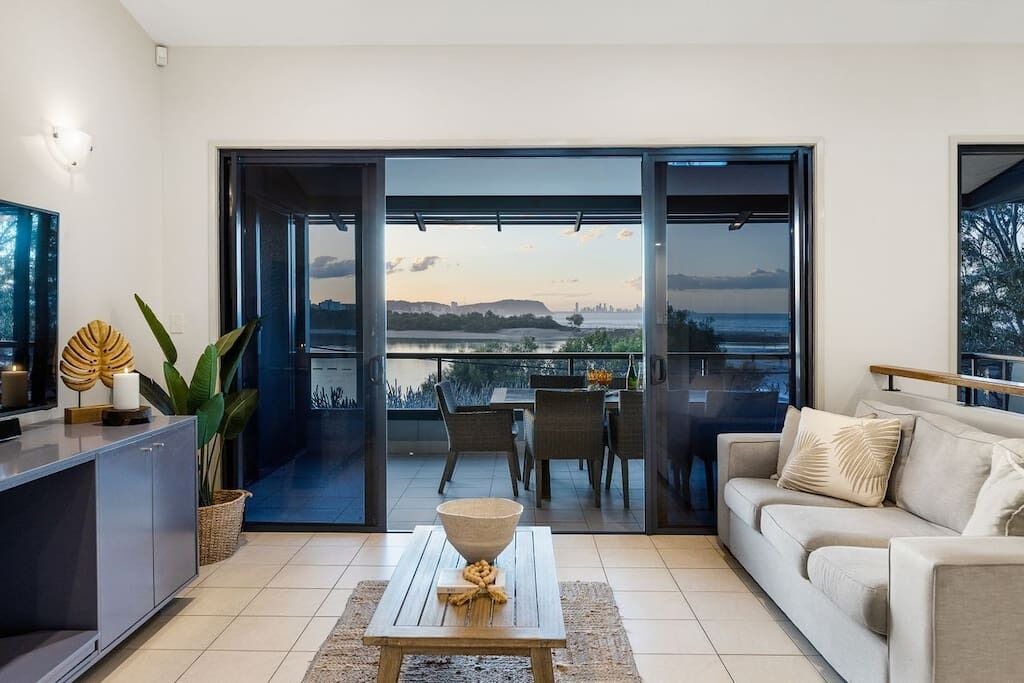 Photo of Livingroom in Currumbin