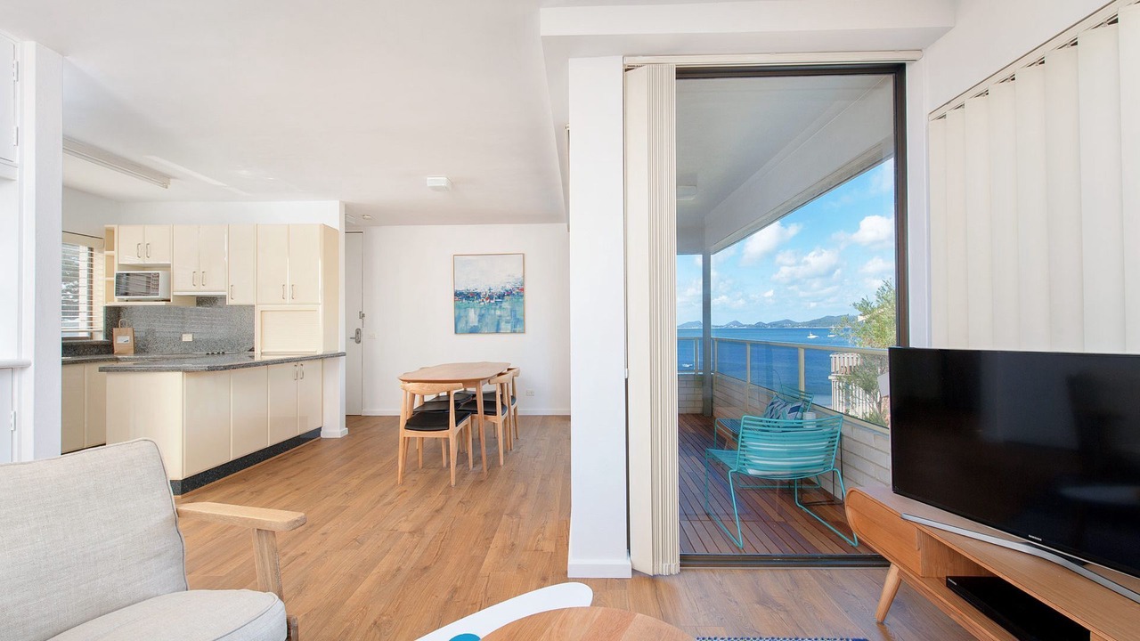 Photo of Livingroom in Soldiers Point