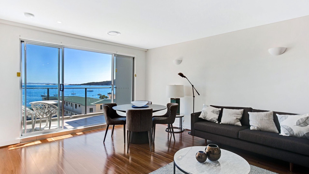Photo of Livingroom in Shoal Bay