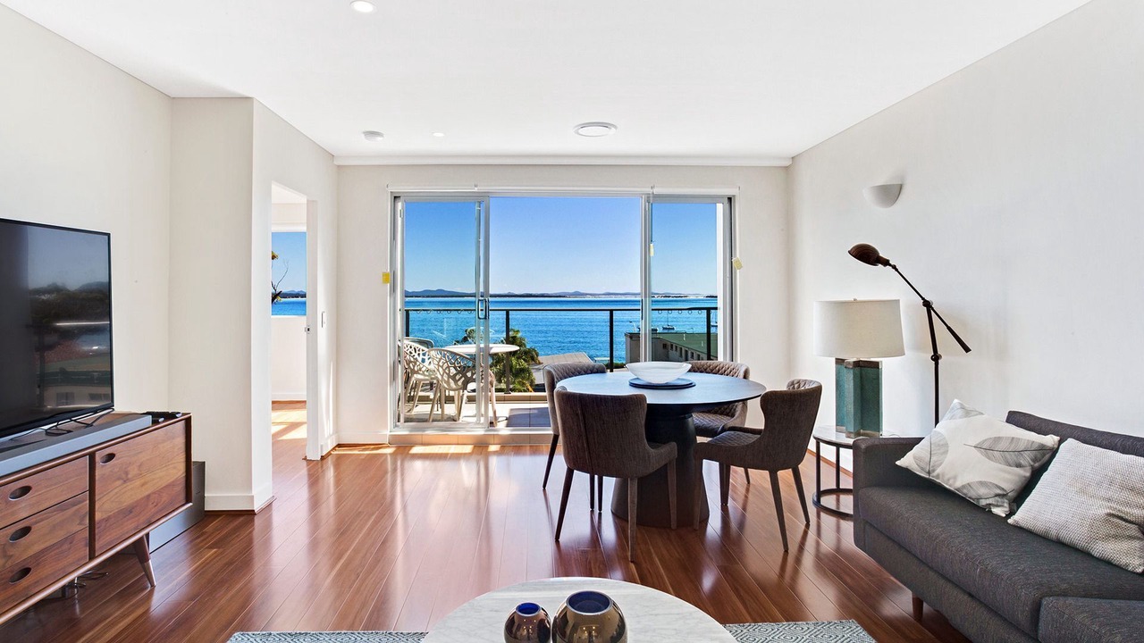 Photo of Livingroom in Shoal Bay