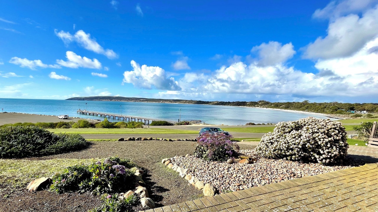 Photo of Others in Emu Bay