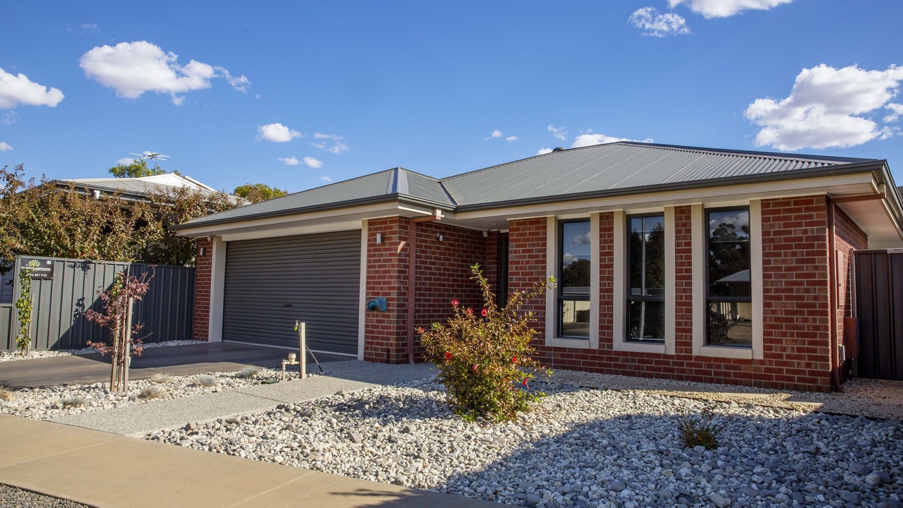 Photo of Outdoor in Red Cliffs