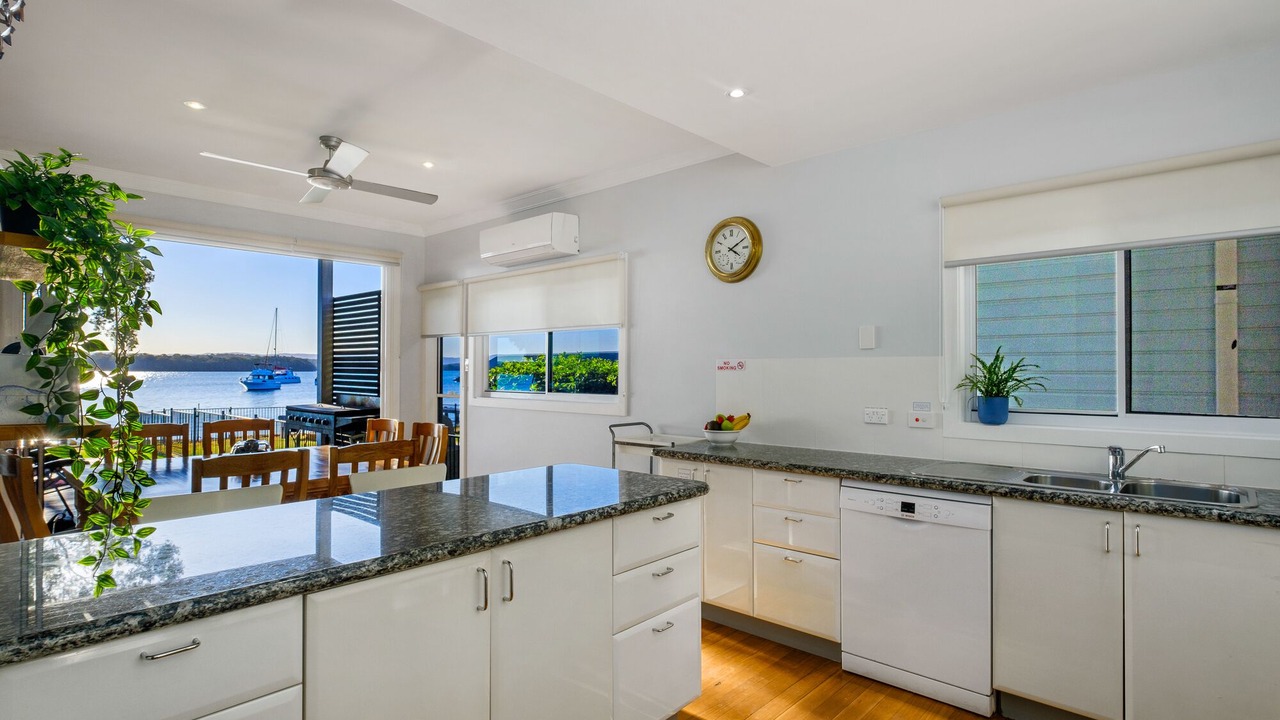 Photo of Kitchen in Mannering Park